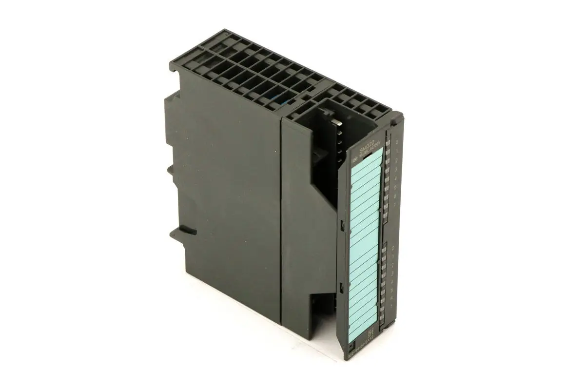 Produktfoto 1 von 6ES7322-1HH00-0AA0