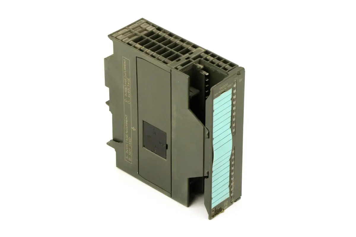 Produktfoto 1 von 6ES7335-7HG01-0AB0