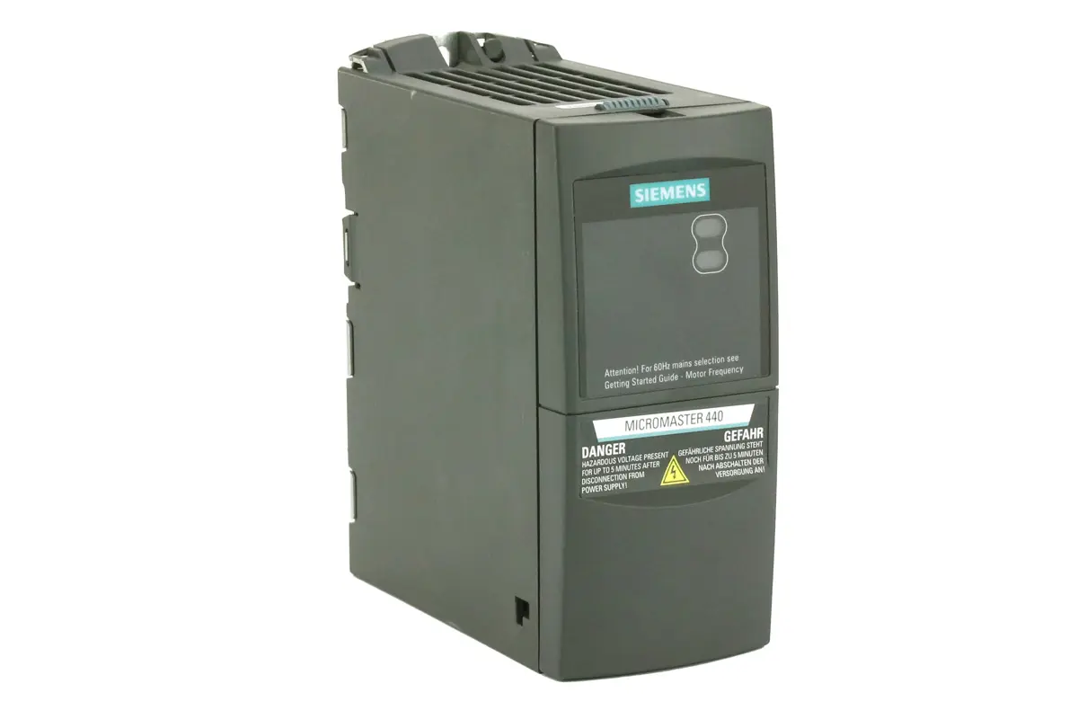 Produktfoto 1 von 6SE6440-2UD13-7AA1