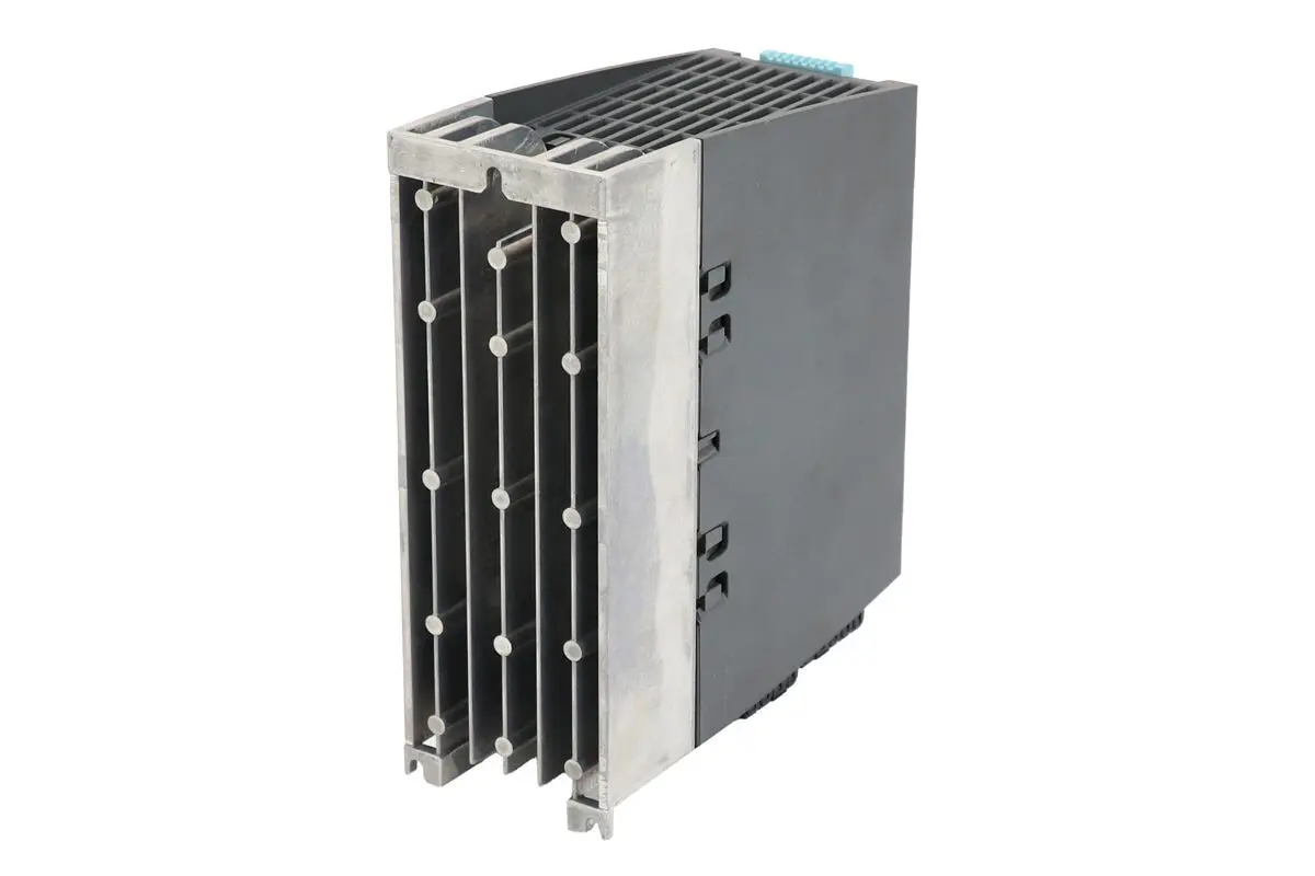Produktfoto 1 von 6SL3210-1PE13-2AL1