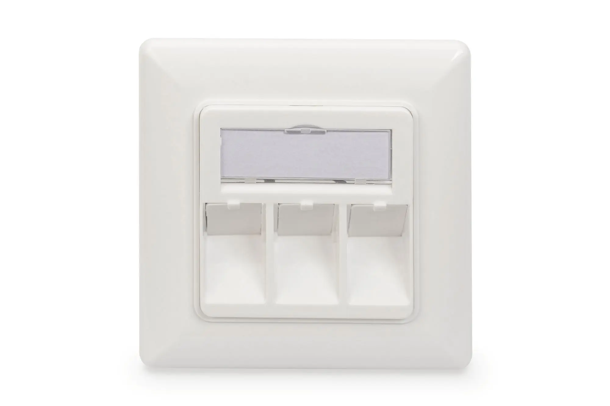 Produktfoto 1 von DIGITUS Frontplatte f.Keystone Jacks 3 RJ45 Staubschutz 80x80 + Zentralplatte