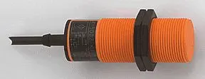 Produktfoto 1 von Kap.Sensor M30x1,5 L=81 Sn=15mm n.bündig S DC PNP 6m PVC IP65 3L 40Hz