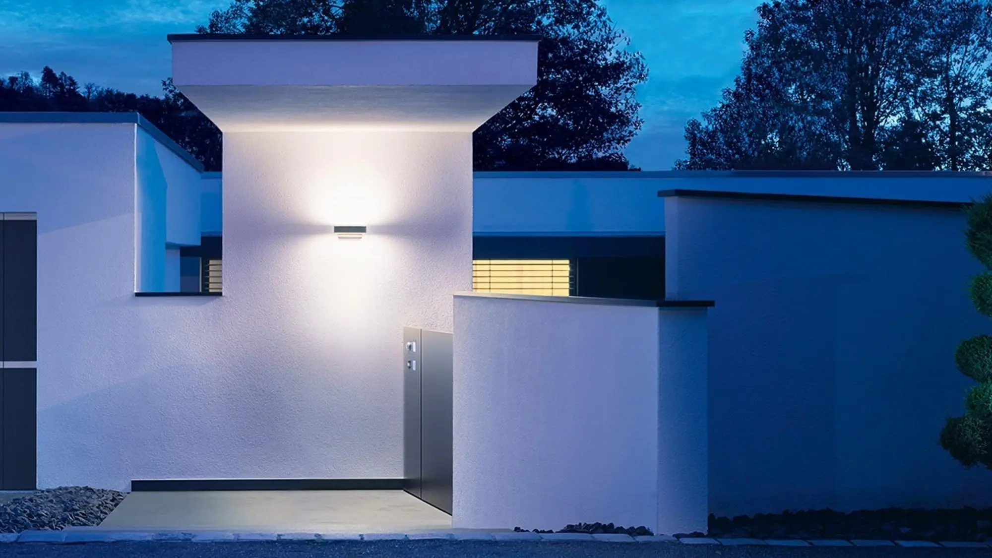 Produktfoto 1 von Sensor-LED-Außenleuchte L 810 SC, 9.80 W, 679 lm, IP44 Mit Bewegungsmelder