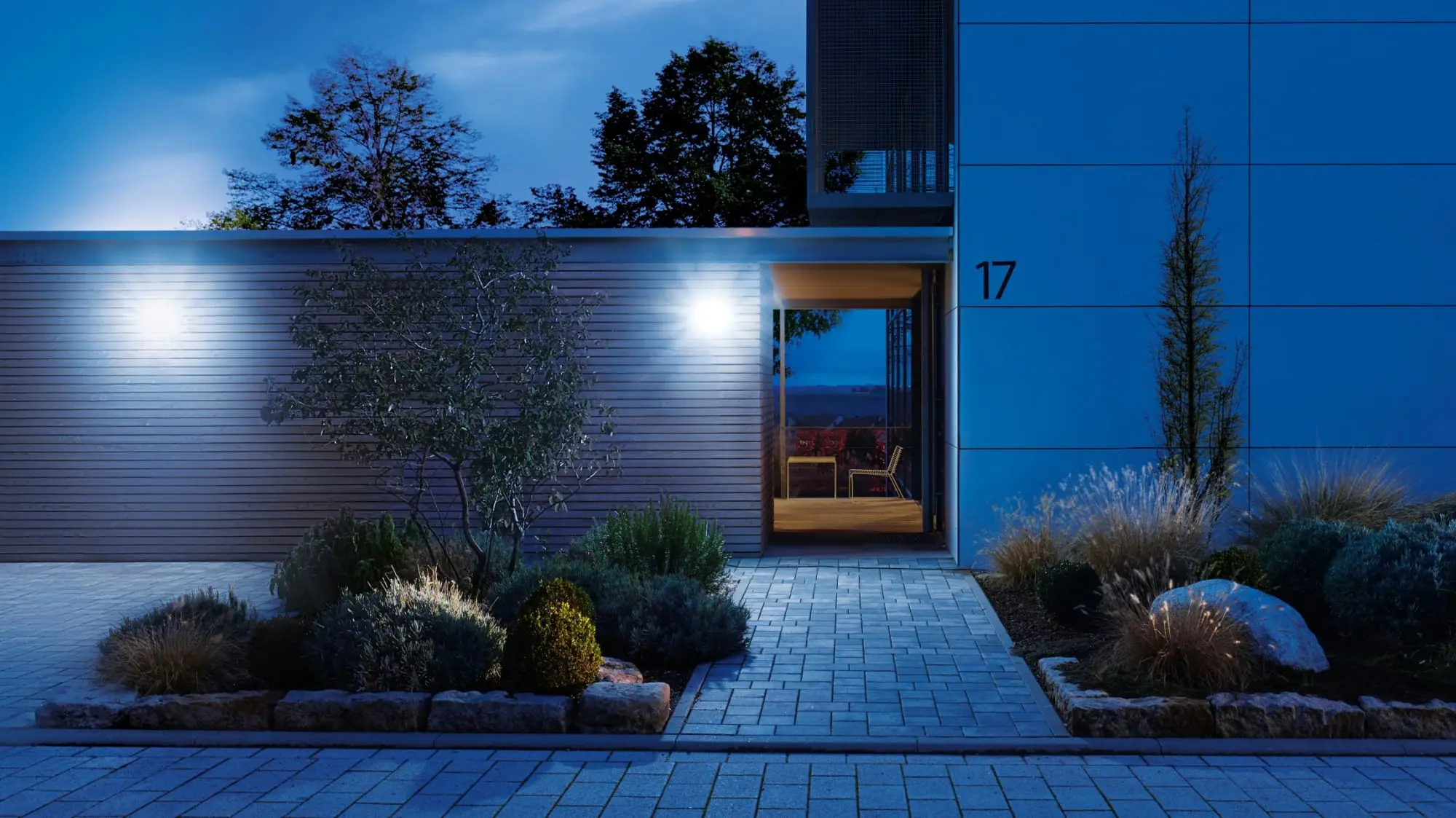 Produktfoto 1 von Sensor-LED-Strahler XLED home 2 S weiß, 13.7 W, IP44 Mit Bewegungsmelder
