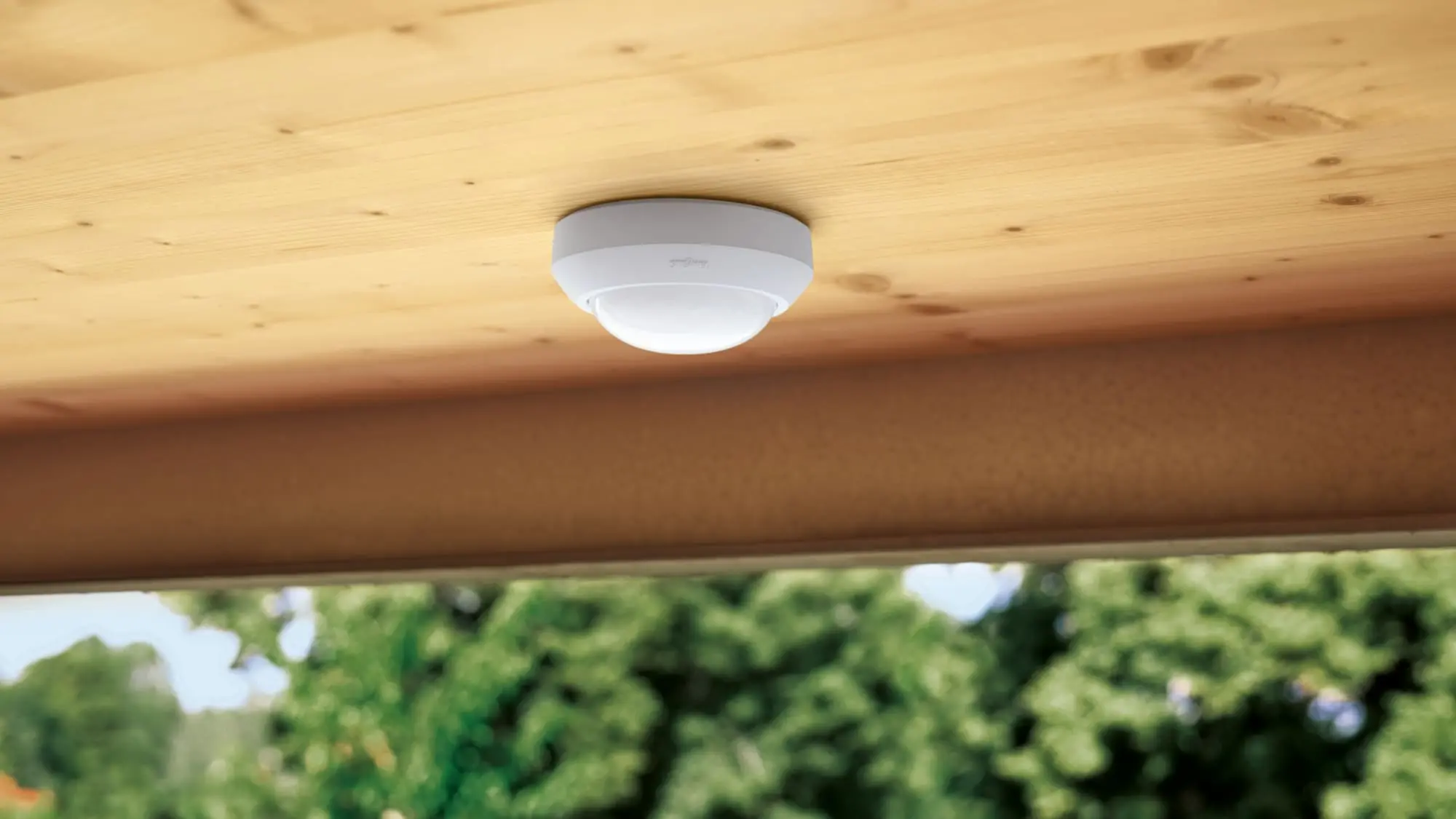 Produktfoto 1 von Bewegungsmelder IS 2360-3 ECO 24m, Passiv Infrarot, Aufputz, IP54, weiß,
