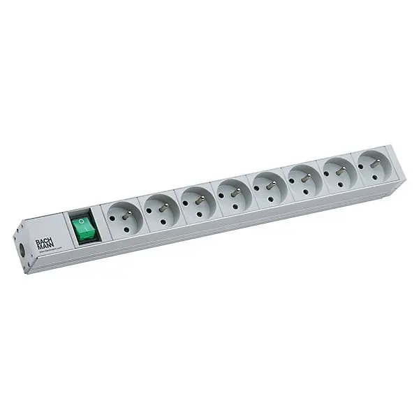 Produktfoto 1 von 19" 1HE 8xUTE 1xSchalter Strom 2m Schuko