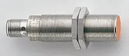 Produktfoto 1 von Ind.Sensor M18x1 L=70 Sn=5mm bündig S/Ö DC PNP/NPN M12 IP67 2L 700Hz