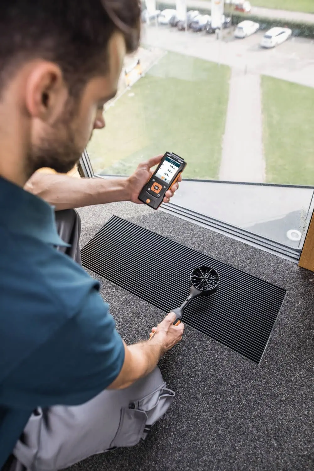 Produktfoto 1 von testo 440 Strömungs-Kombi-Set 1 Bluetooth®