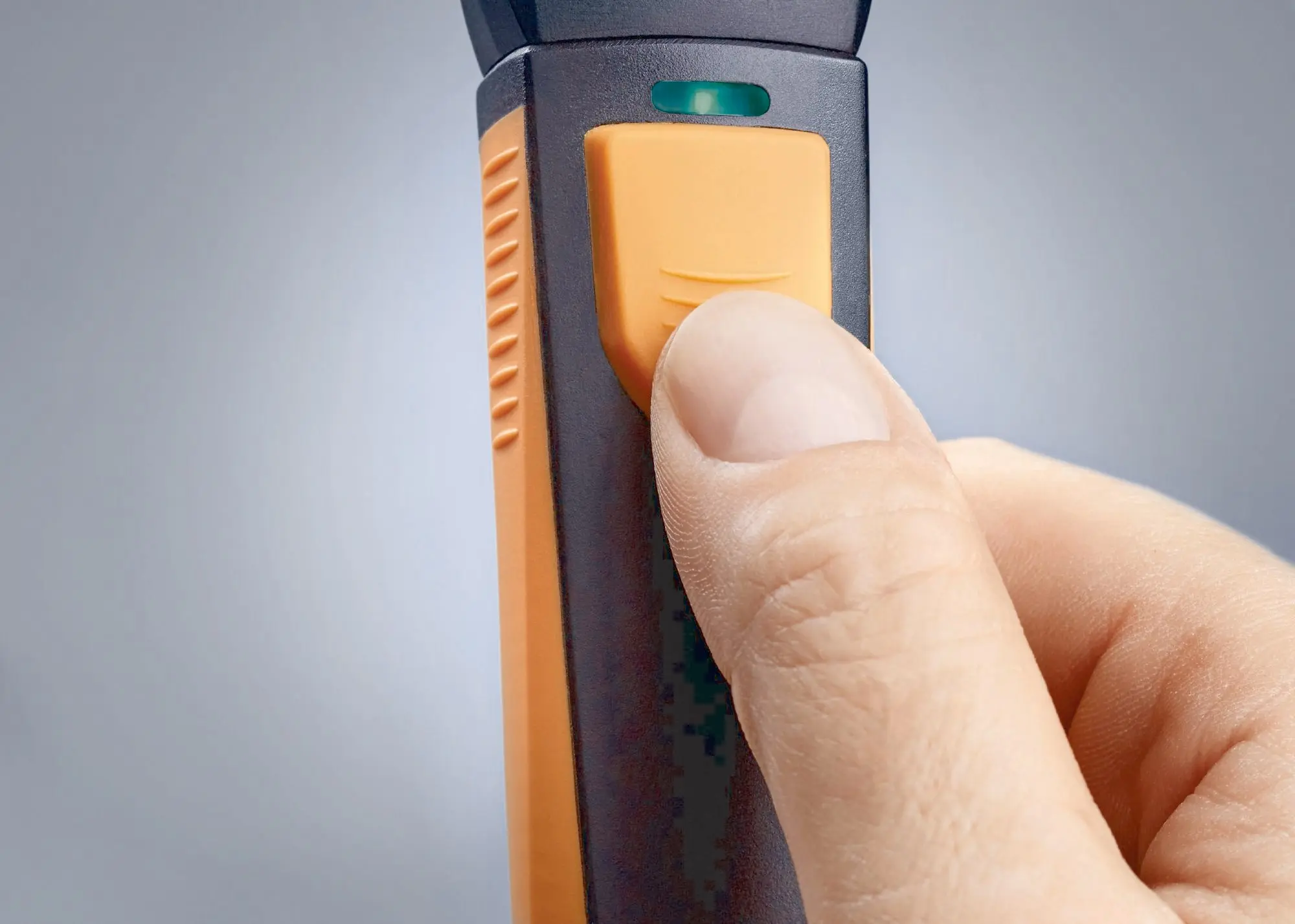 Produktfoto 1 von testo 405i Thermo-Anemometer m.Smartphone-Bedienung