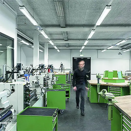 Produktfoto 1 von Anbauleuchte klar 4260lm