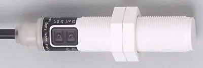 Produktfoto 1 von Kap.Sensor M18x1 L=77 Sn=8mm n.bündig S/Ö DC PNP 10m PVC IP65/67 3L 10Hz