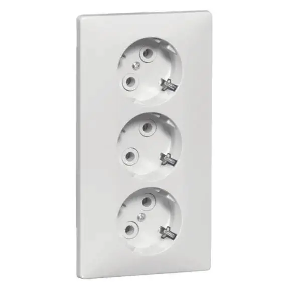 Produktfoto 1 von Steckdose SCHUKO 3fach, weiß