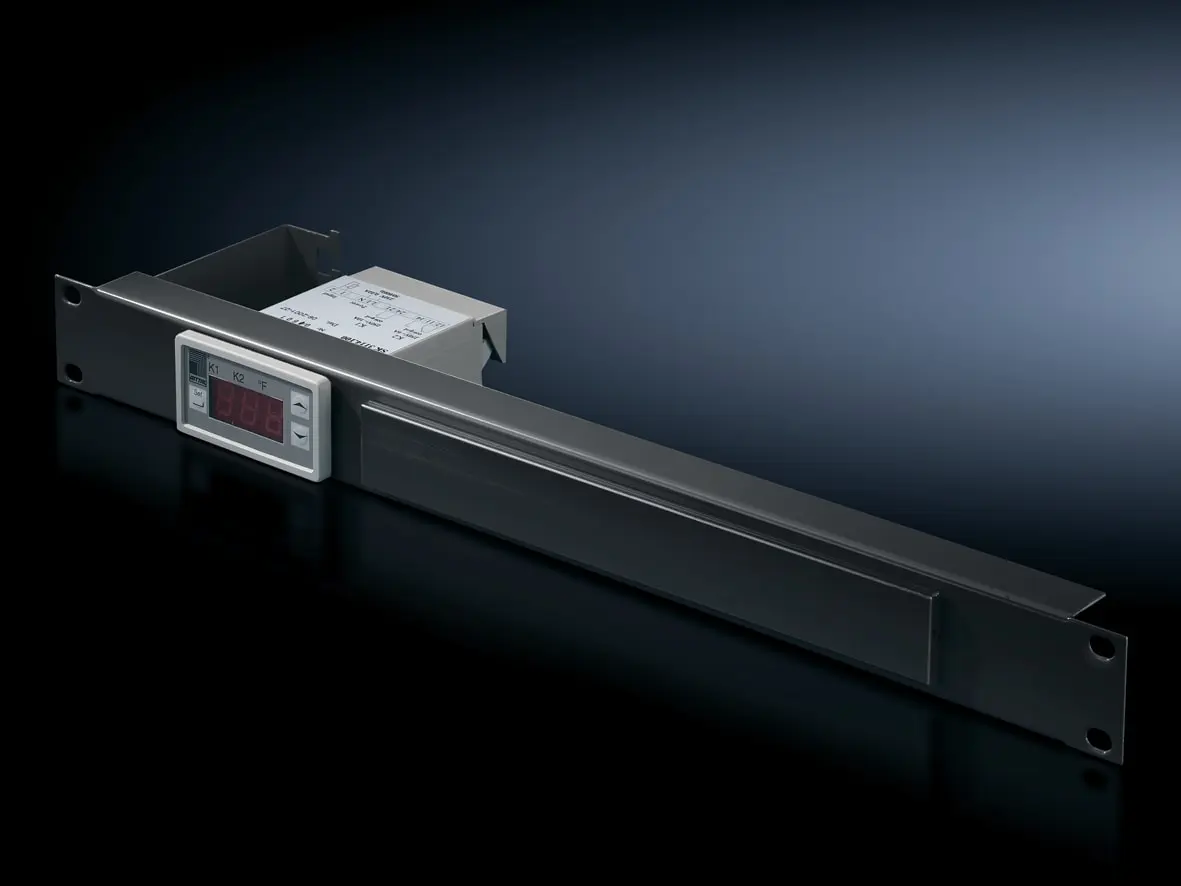 Produktfoto 1 von IT 19"-Panel RAL 9005 mit digitaler Temperaturanzeige und -regler