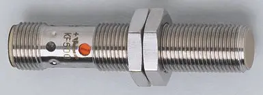 Produktfoto 1 von Kap.Sensor M12x1 L=60 Sn=1...6mm bündig S DC NPN M12 IP65 3L 50Hz