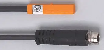Produktfoto 1 von Zylindersensor AMR 25x5x6,5 2mT Schließer DC PNP 0,15m PUR M8 3L 6000Hz