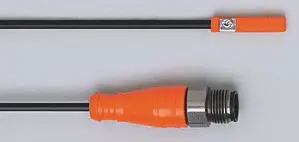 Produktfoto 1 von Zylindersensor GMR 25x5x6,5 2,8mT Schließer DC PNP 0,3m PVC M12 3L 10000Hz