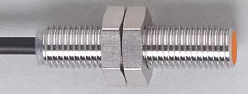 Ind.Sensor M8x1 L=35 Sn=1mm bündig S DC PNP 3m PUR IP67 3L 2000Hz