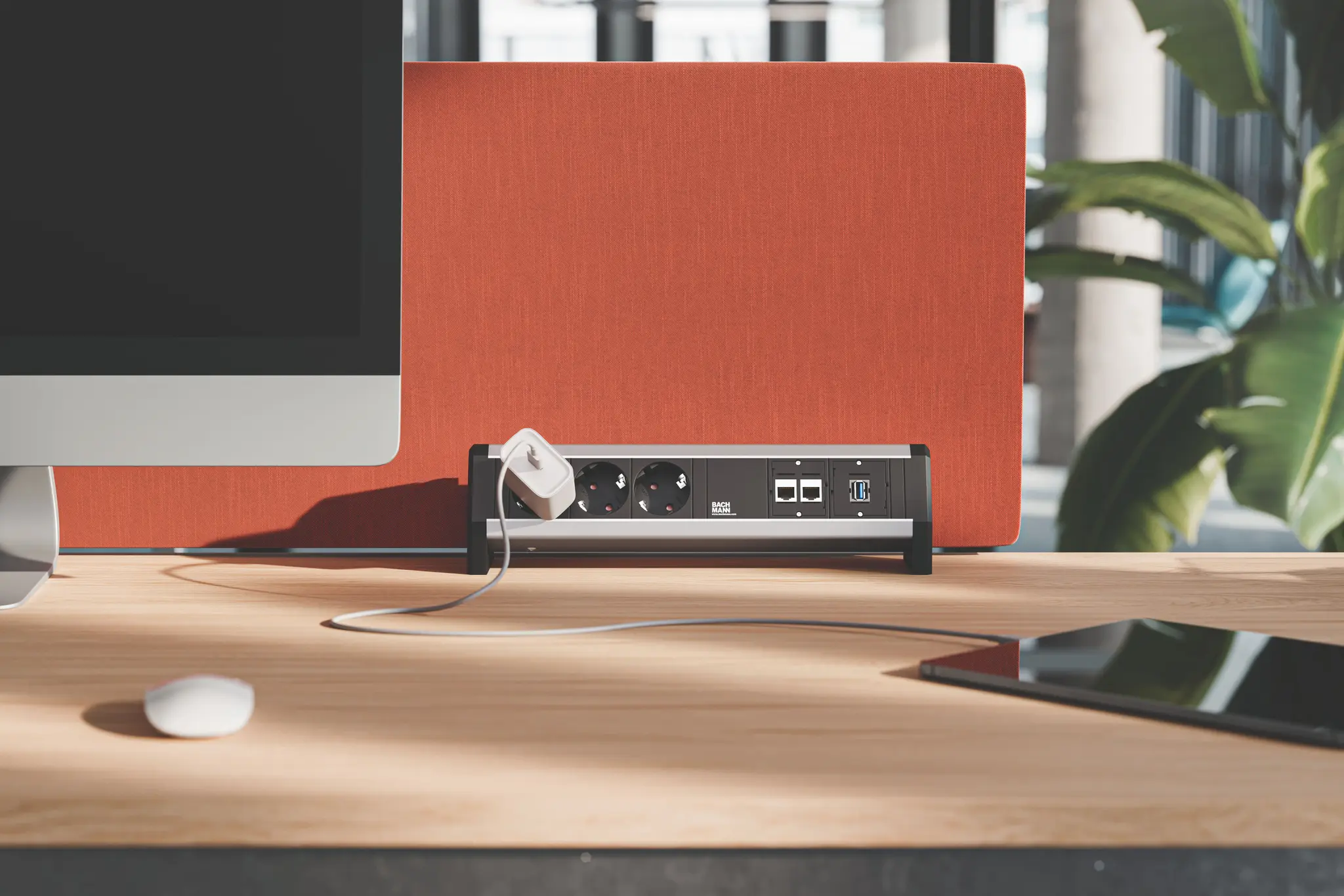 Produktfoto 1 von DESK 3xSchuko 2xABD GST18