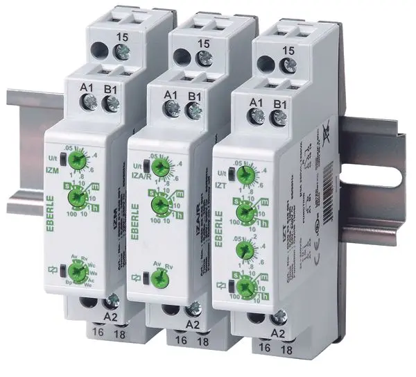 Produktfoto 1 von Eberle IZM Zeitrelais 0,05sek-100Std. Multifunktion 053051649001