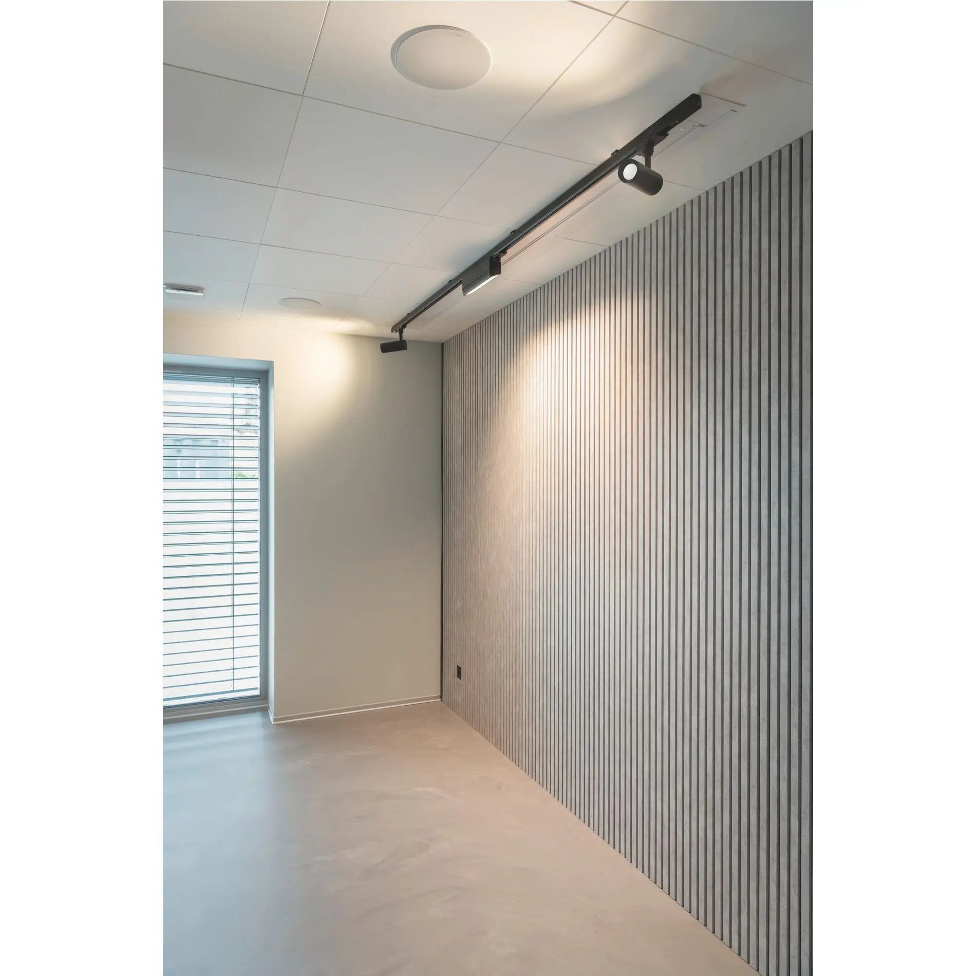 Produktfoto 1 von 3~ SIGHT MOVE DALI, 3 Phasen System Leuchte sw 4000K