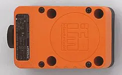 Produktfoto 1 von Ind.Sensor 90x60x40 Sn=40mm n.bündig S/Ö AC/DC D=7...13mm IP65 2L 10Hz