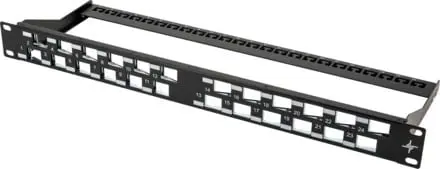 Produktfoto 1 von 19" Modulträger 1HE gewinkelt für 24 AMJ/UMJ Module schwarz