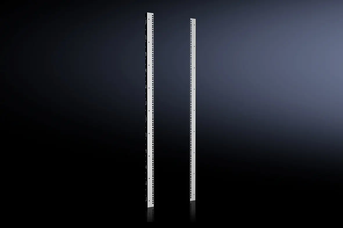 Produktfoto 1 von Adapter-Profil 19", für Min. Schrankhöhe: 1600mm