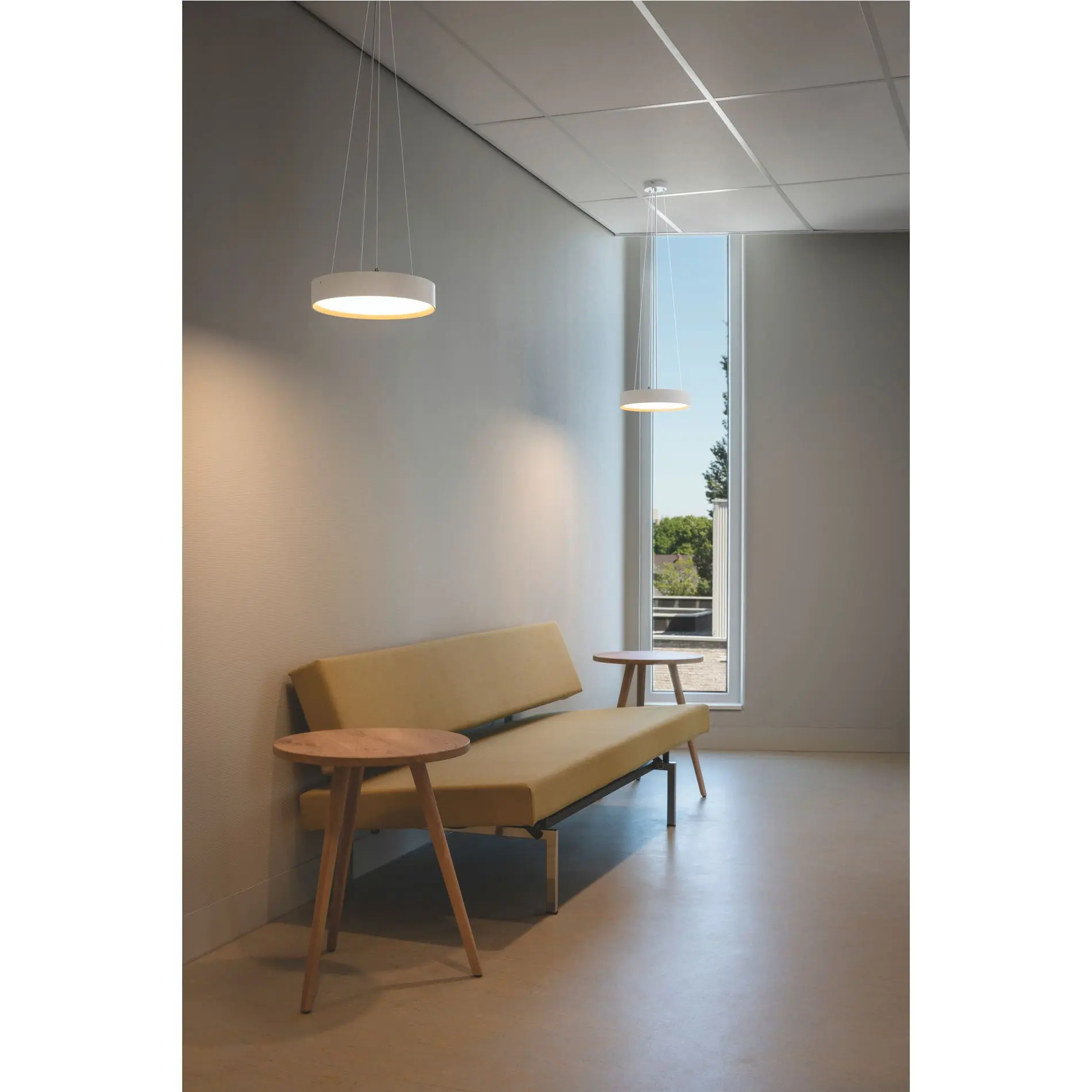 Produktfoto 1 von DECONA Wand- und Deckenaufbauleuchte rund 2700/3000K 18W PHASE weiß/gold