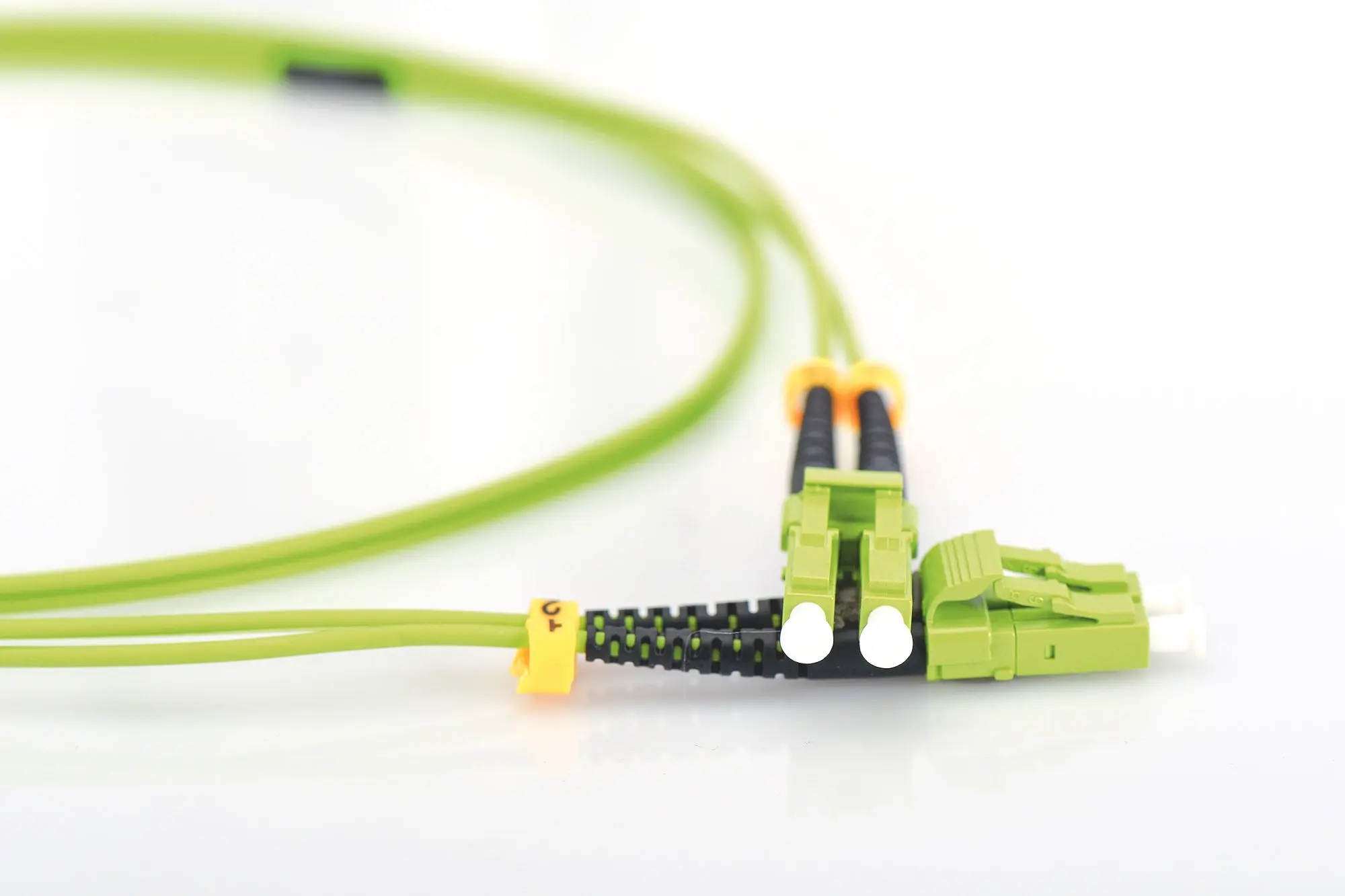 Produktfoto 1 von DIGITUS LWL Patchkabel LC zu LC Multi- mode OM5 50/125M Duplex 1m