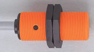 Produktfoto 1 von Ind.Sensor M18x1 L=42 Sn=5mm bündig S DC PNP/NPN 10m PVC IP67 2L 720Hz