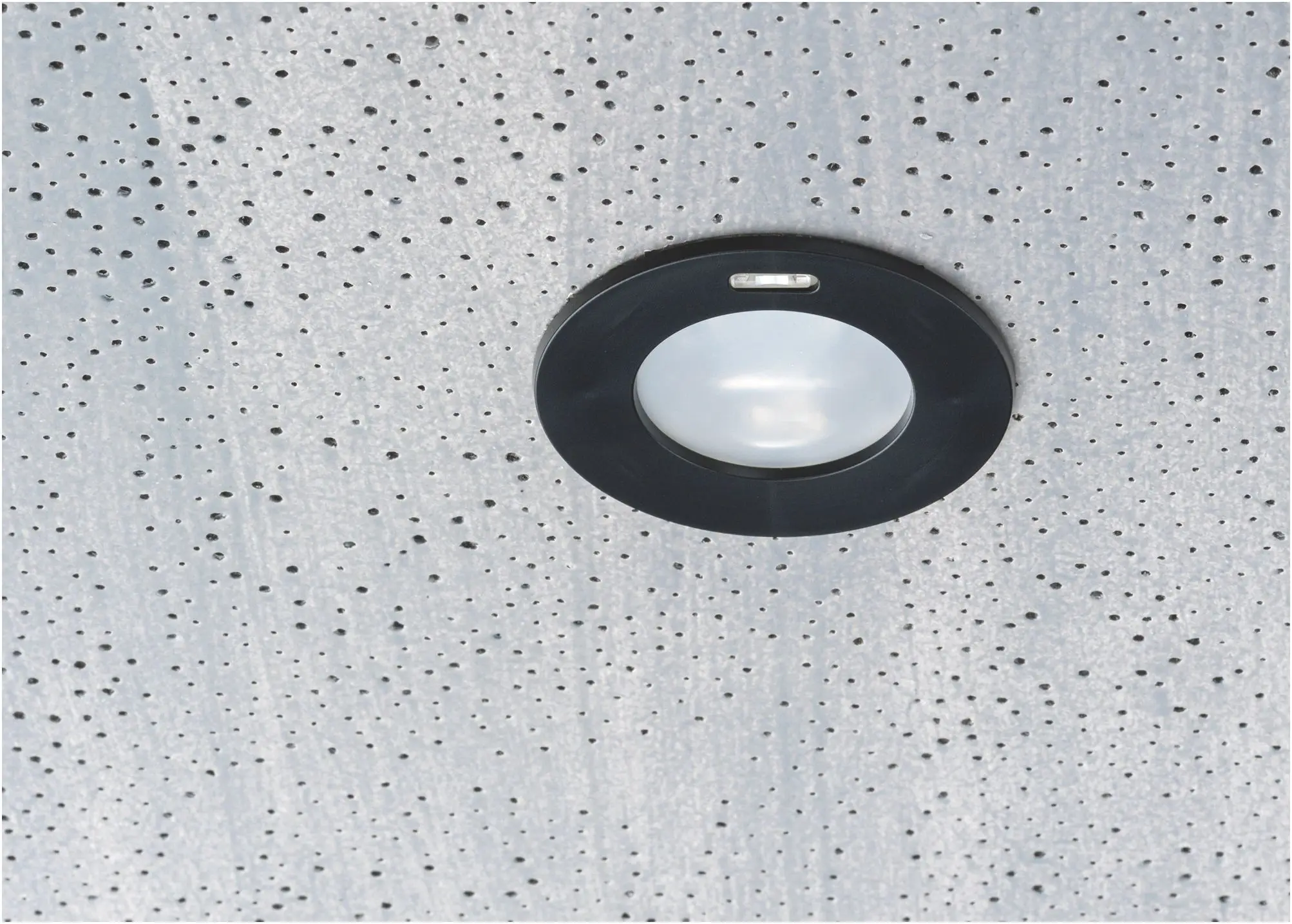 Produktfoto 1 von Präsenzsensor Deckeneinbau DE, 7 x 7 m, weiß