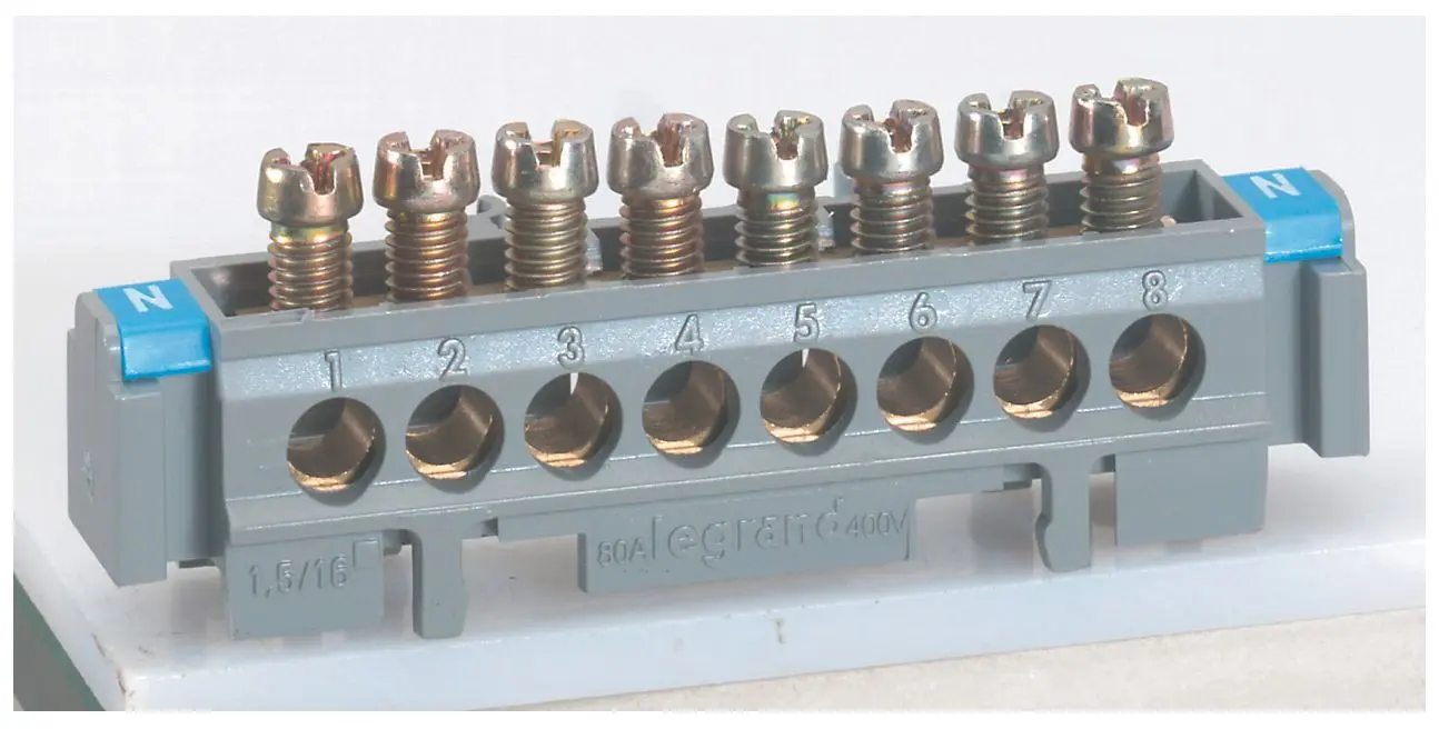 Produktfoto 1 von Klemmenleiste Universal, 1x6 bis 25mm², 12x1,5 bis 16mm², L:113mm