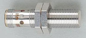Produktfoto 1 von Ind.Sensor M12x1 L=45 Sn=4mm bündig Ö DC PNP M12 IP68 3L 700Hz