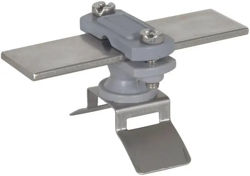 Halter a. PA f. Fl 30mm Rd 6-11mm m. Be- festigungsteil NIRO f. Spannb. 14x0,3mm