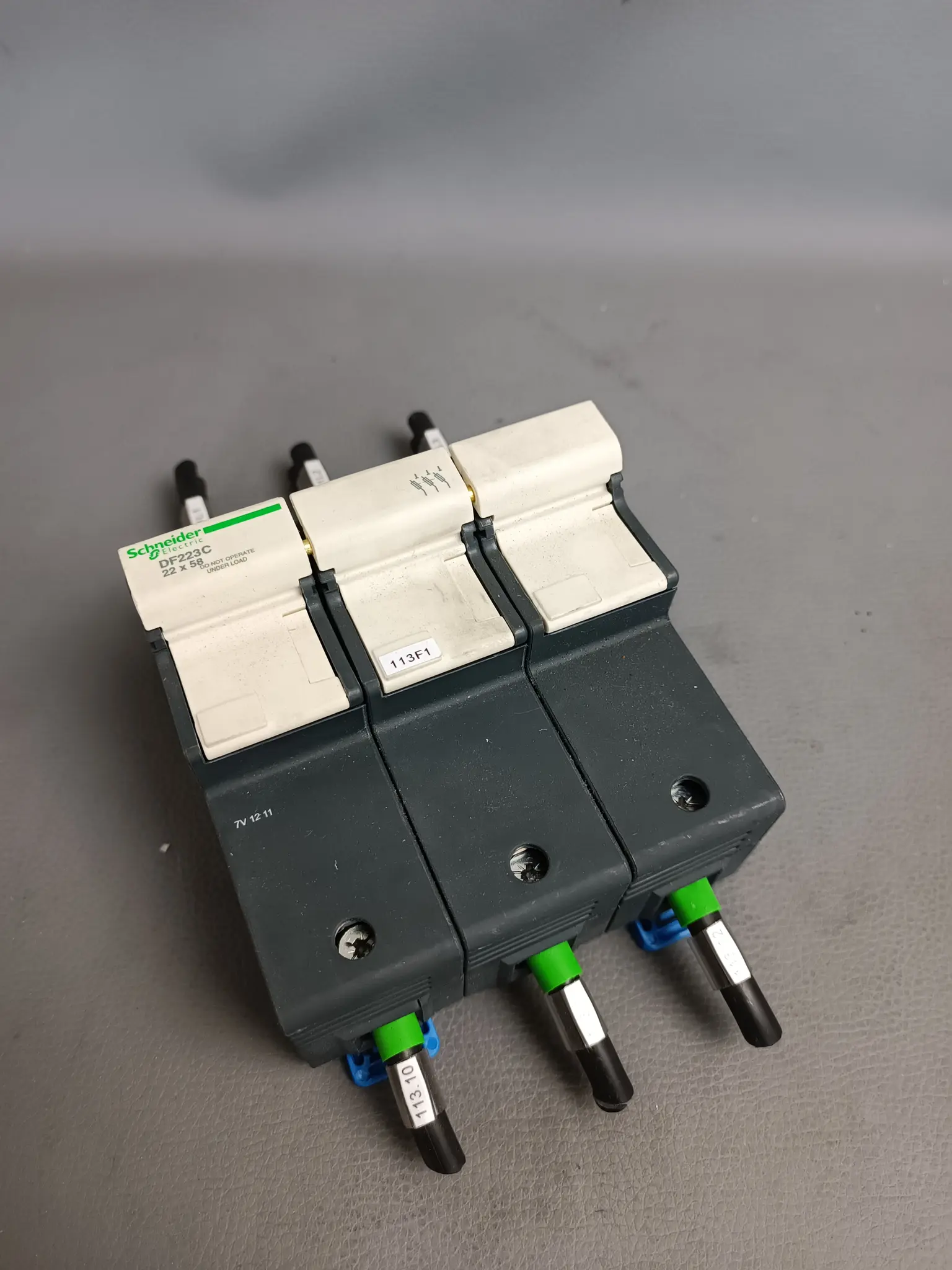 Produktfoto 1 von Schneider DF223C Sicherungshalter
