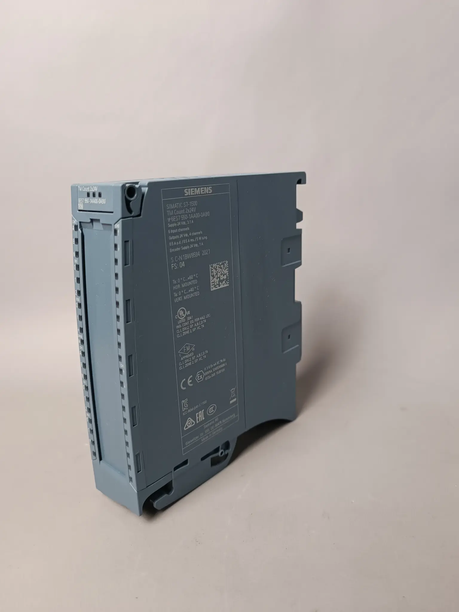 Produktfoto 1 von Siemens 6ES7 550-1AA00-0AB0