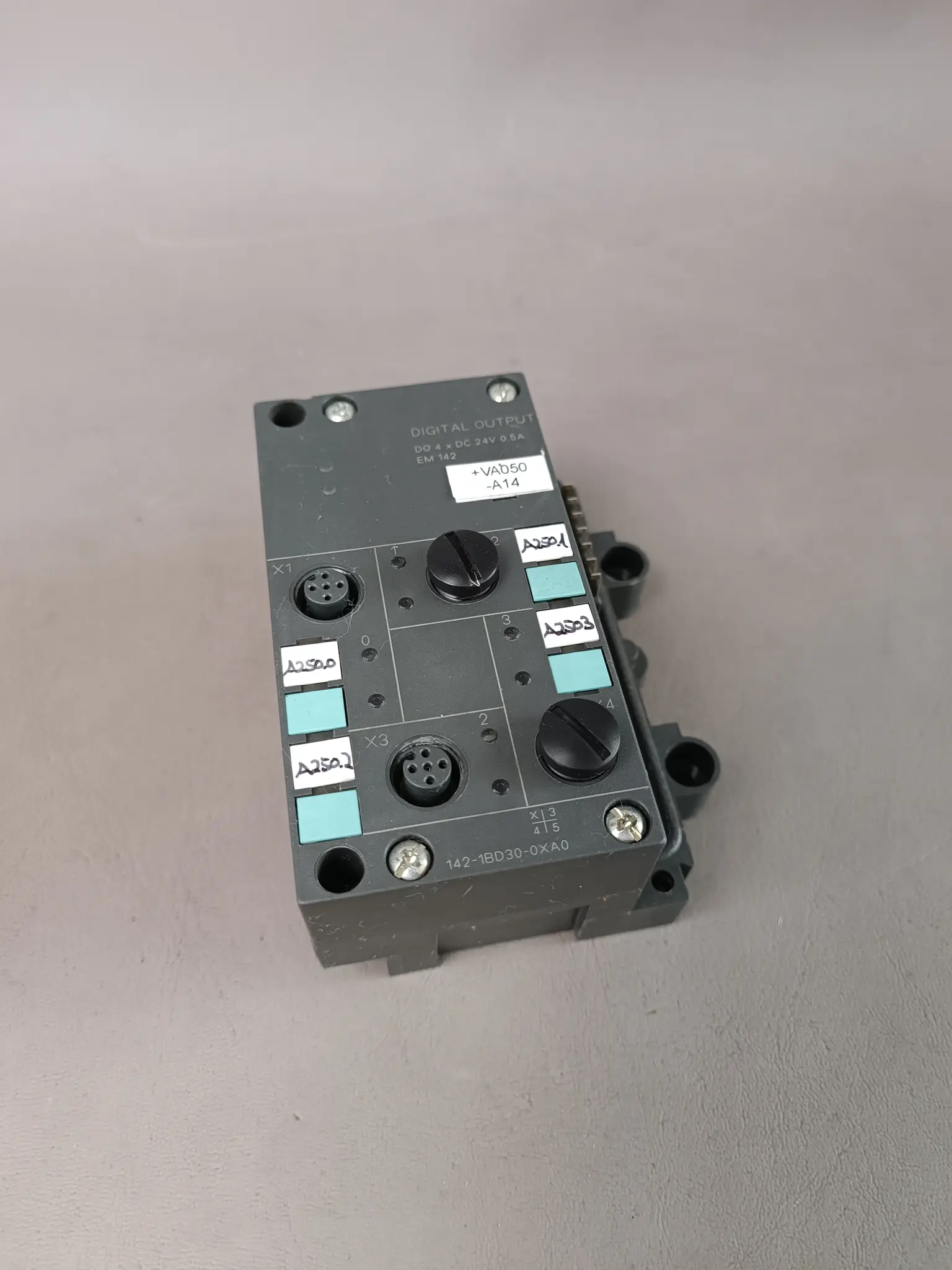 Produktfoto 1 von Siemens 6ES7 142-1BD30-0XA0