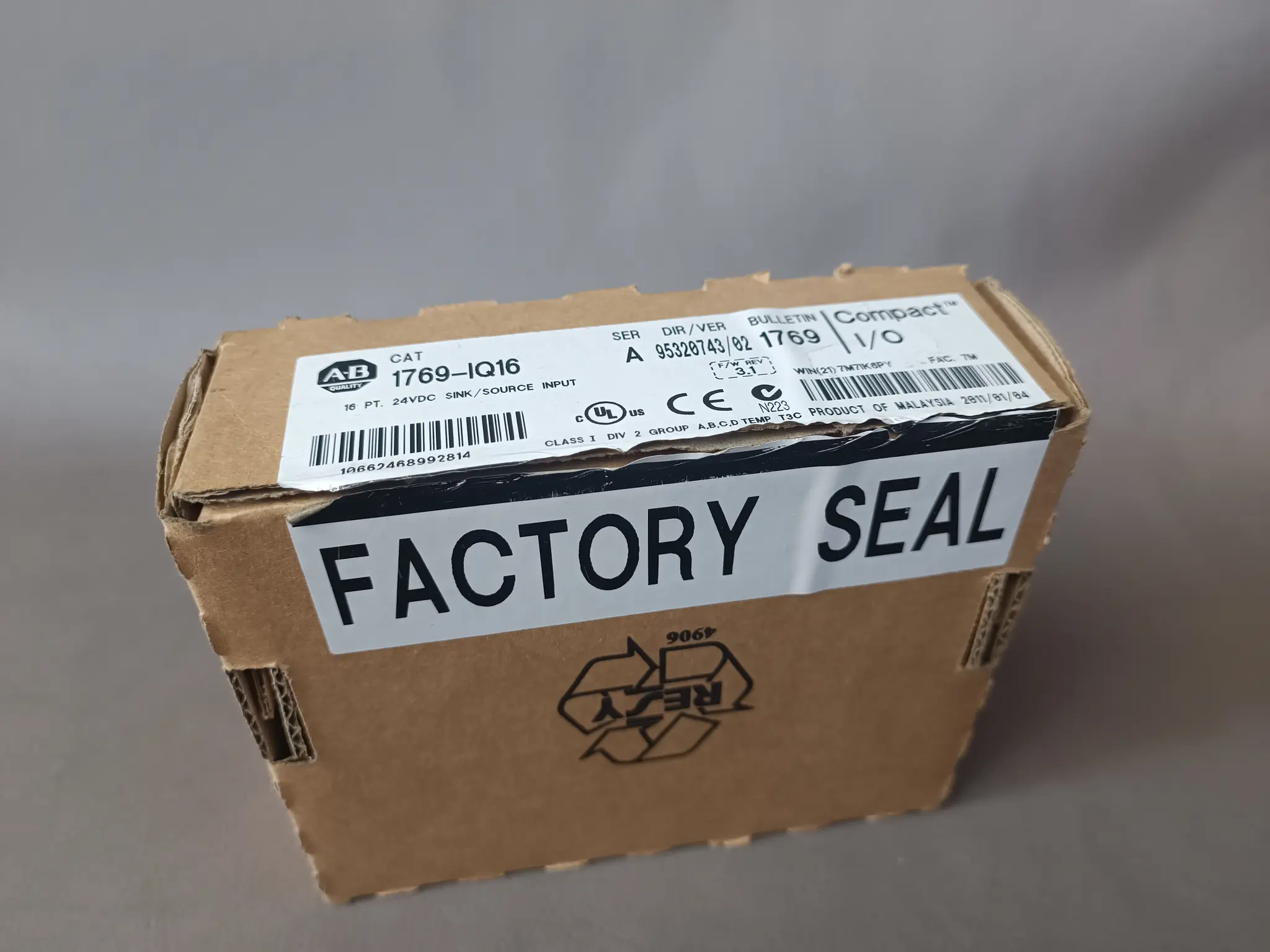 Produktfoto 1 von Allen Bradley 1769-IQ16 NEU OVP Siegel offen