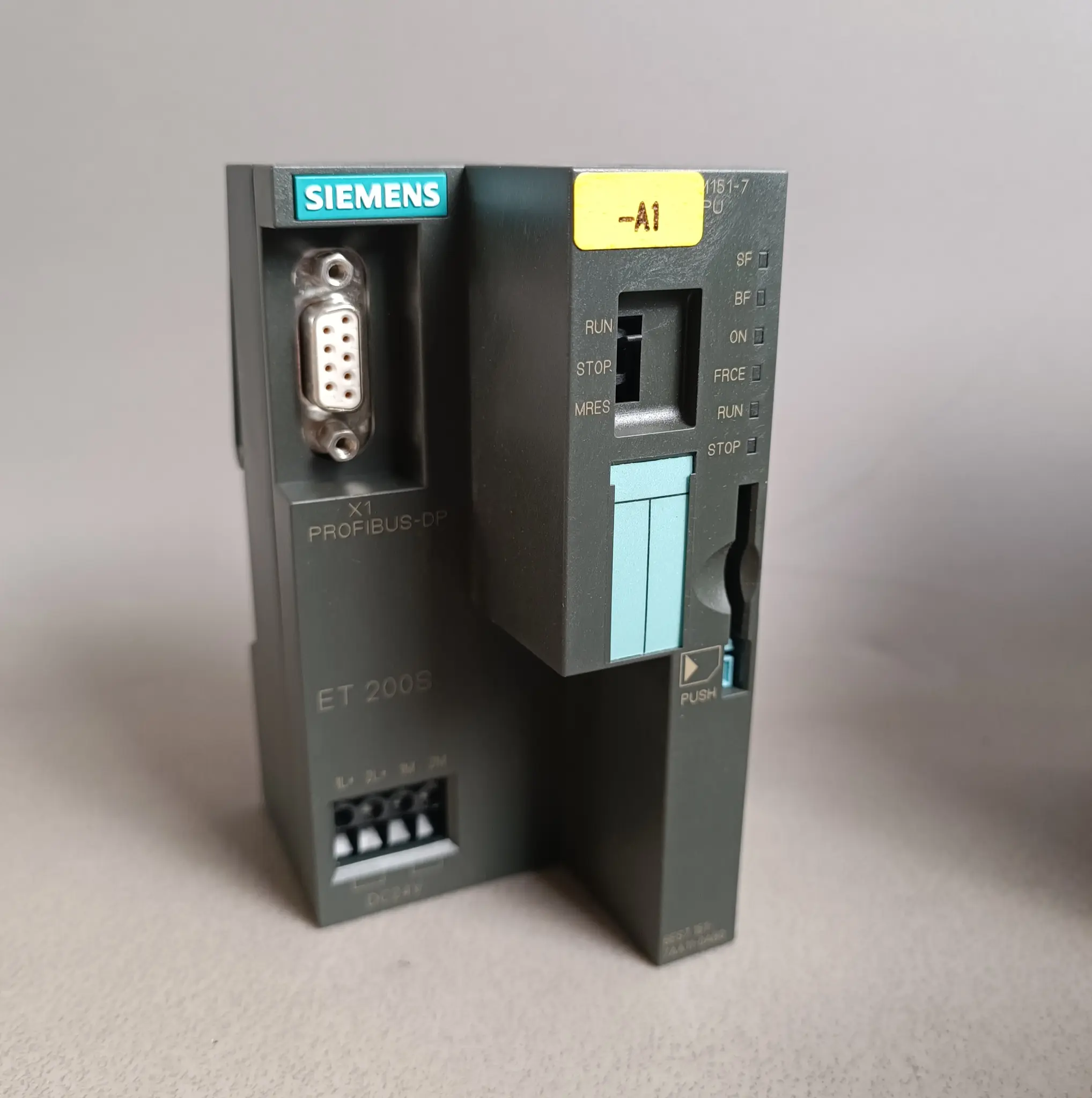 Produktfoto 1 von Siemens 6ES7 151-7AA11-0AB0 / 6ES7151-7AA11-0AB0