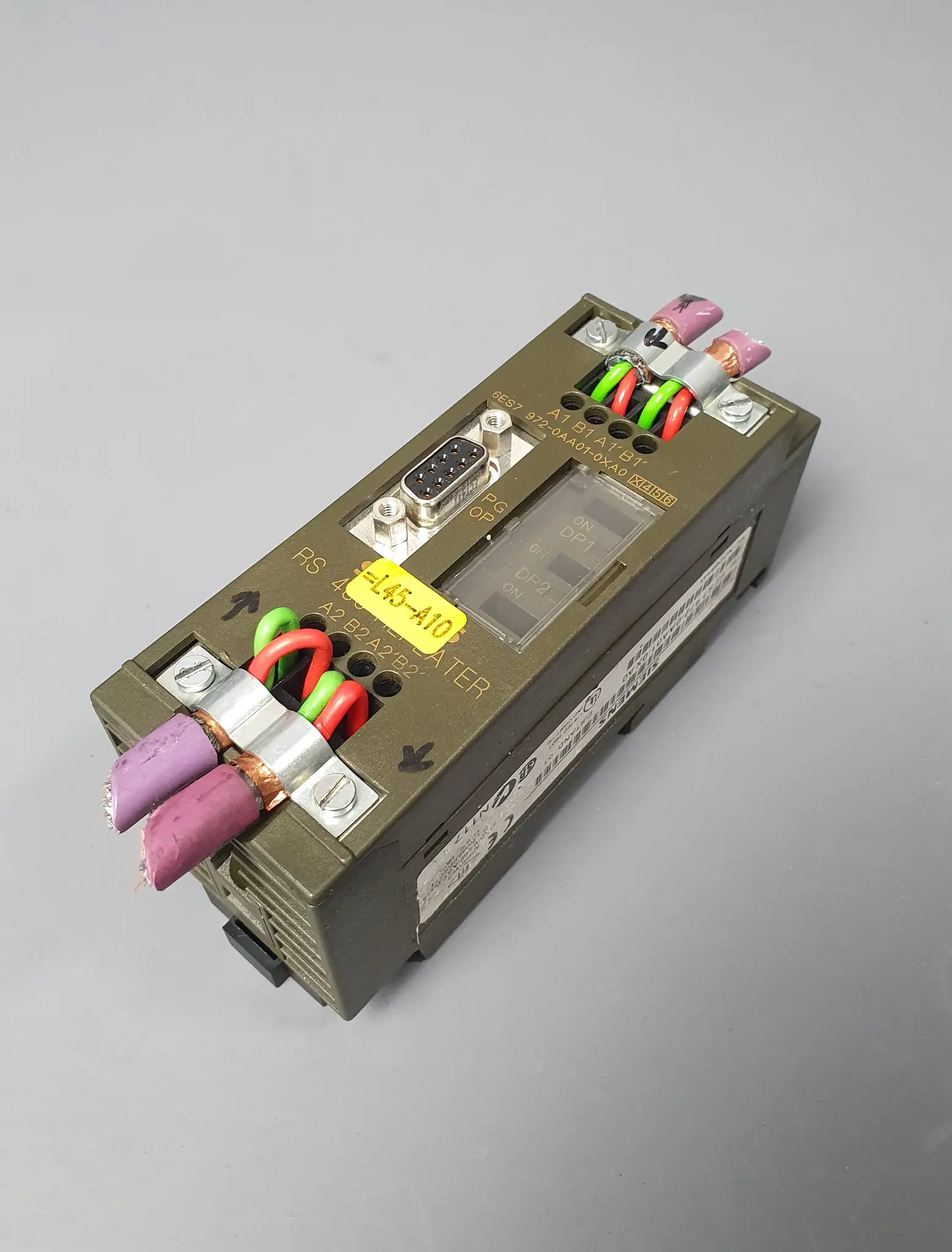 Produktfoto 1 von Siemens 6ES7 972-0AA01-0XA0 / 6ES7972-0AA01-0XA0
