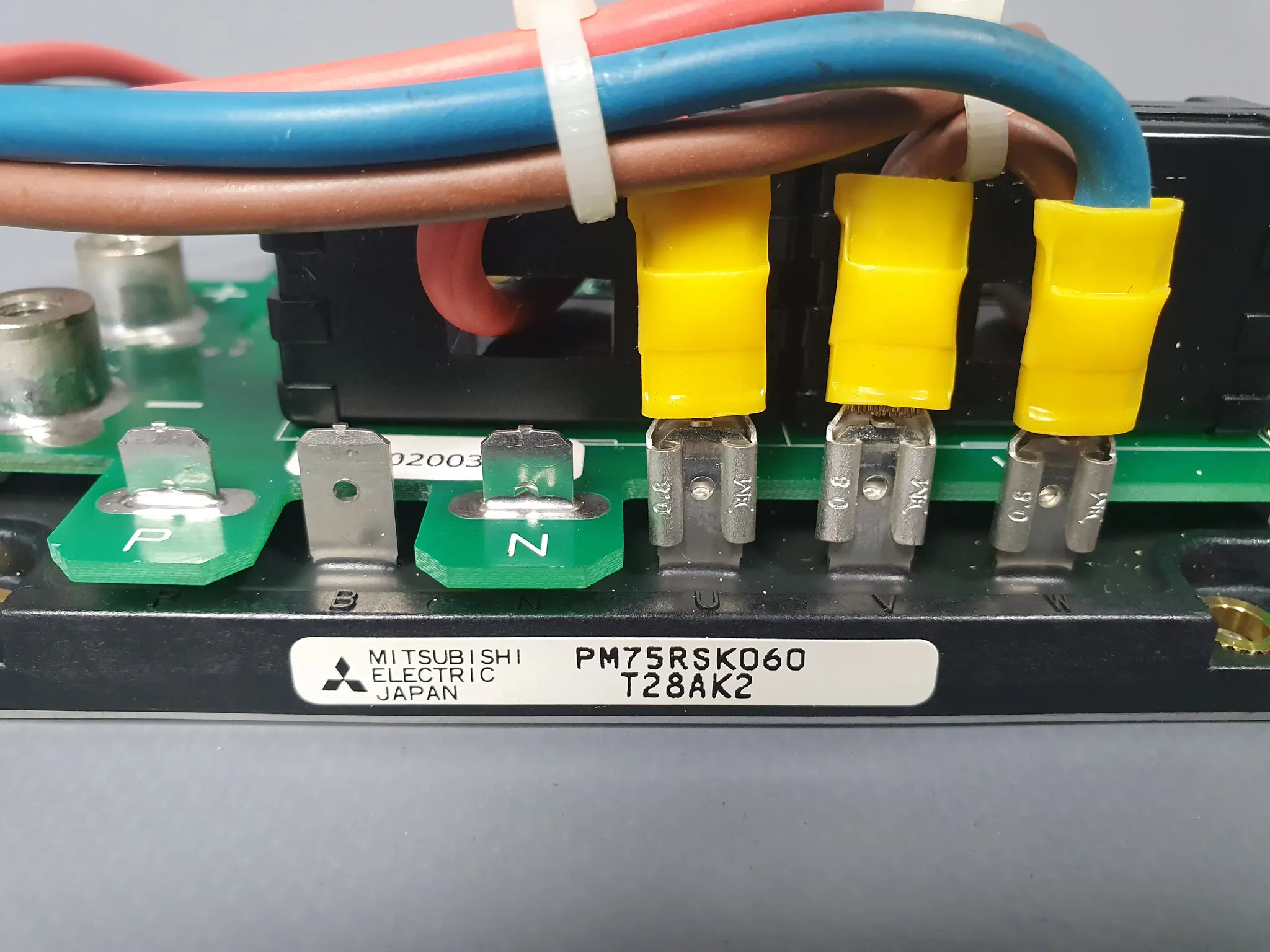 Produktfoto 1 von Mitsubishi PM75RSK060