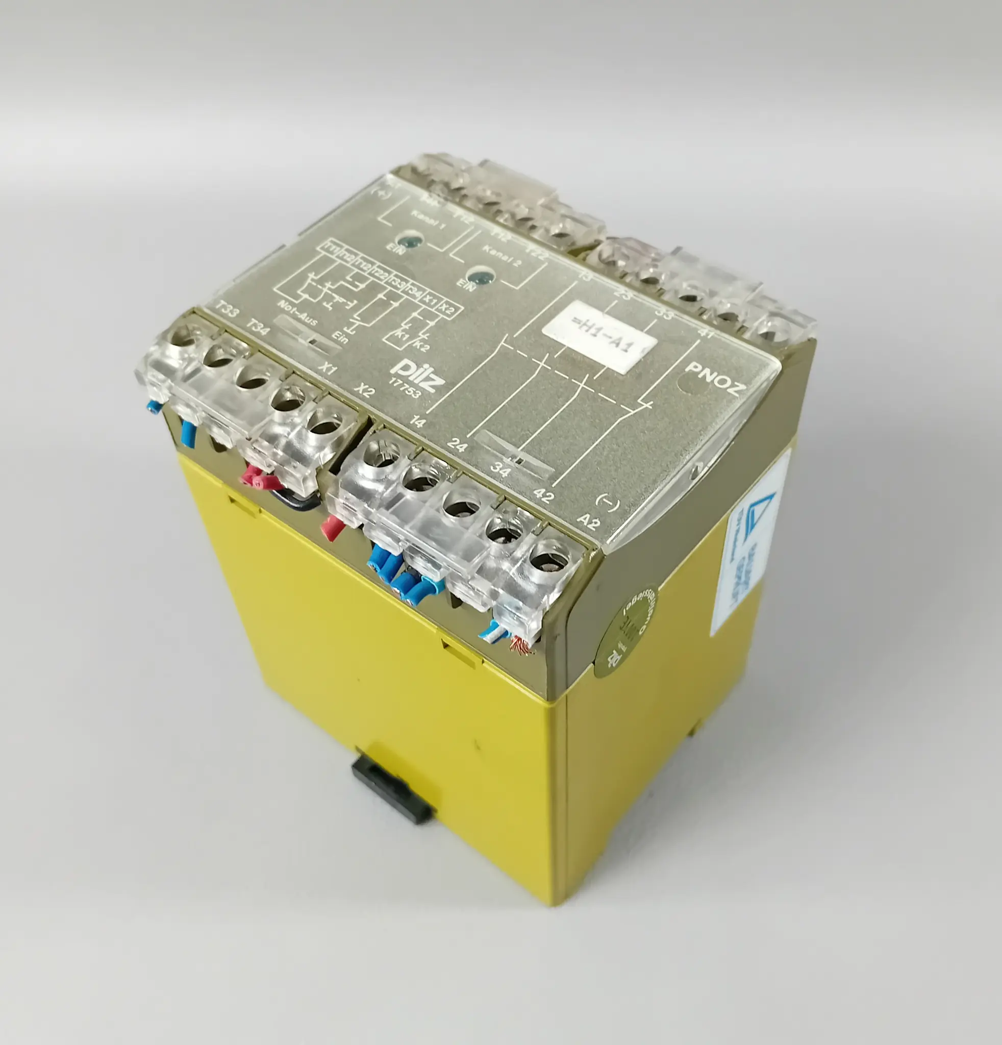 Produktfoto 1 von Pilz 474695 PNOZ/24V=/3a/1r