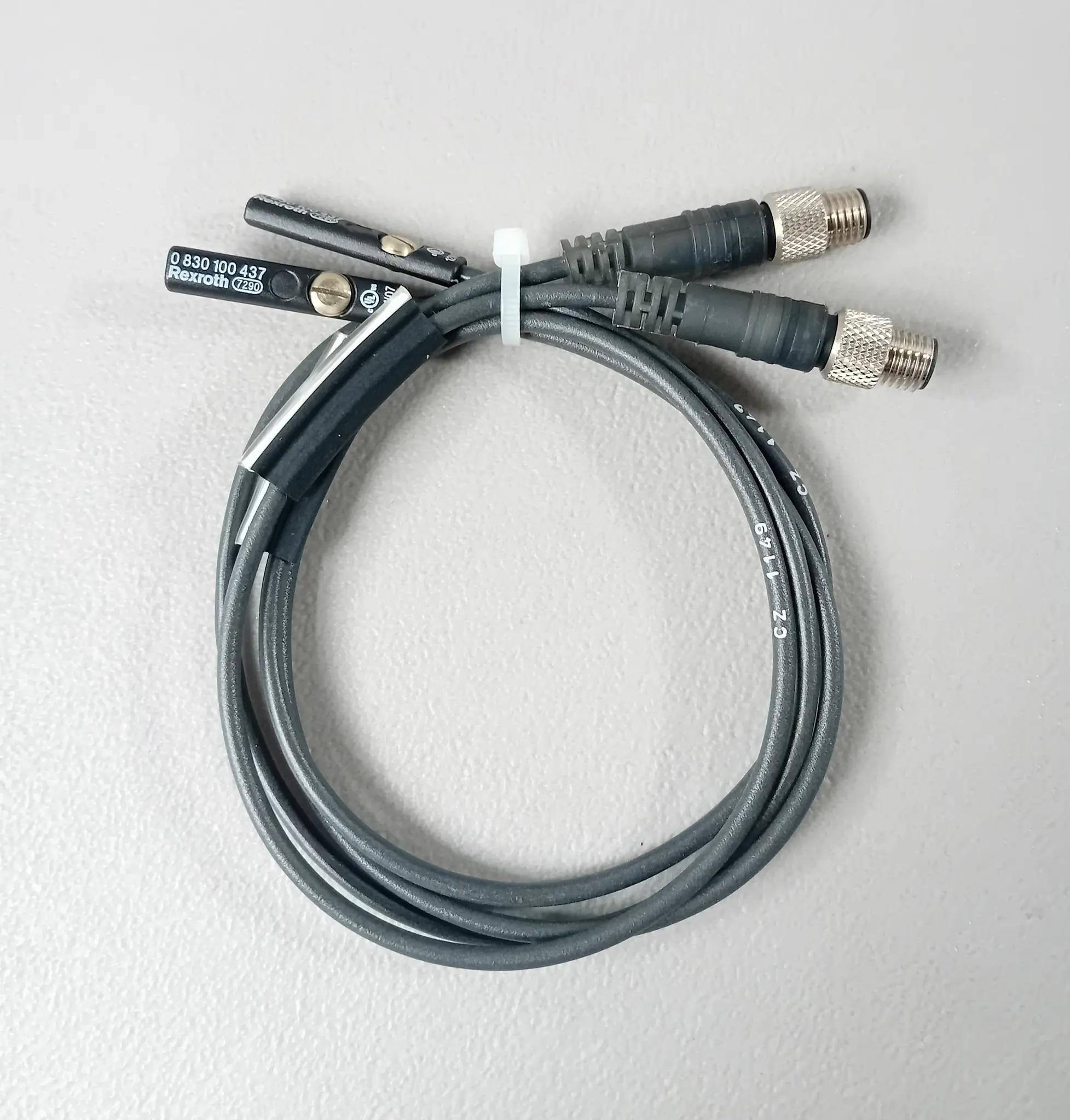 Produktfoto 1 von Rexroth 0 830 100 437 / 0830100437 2er Set