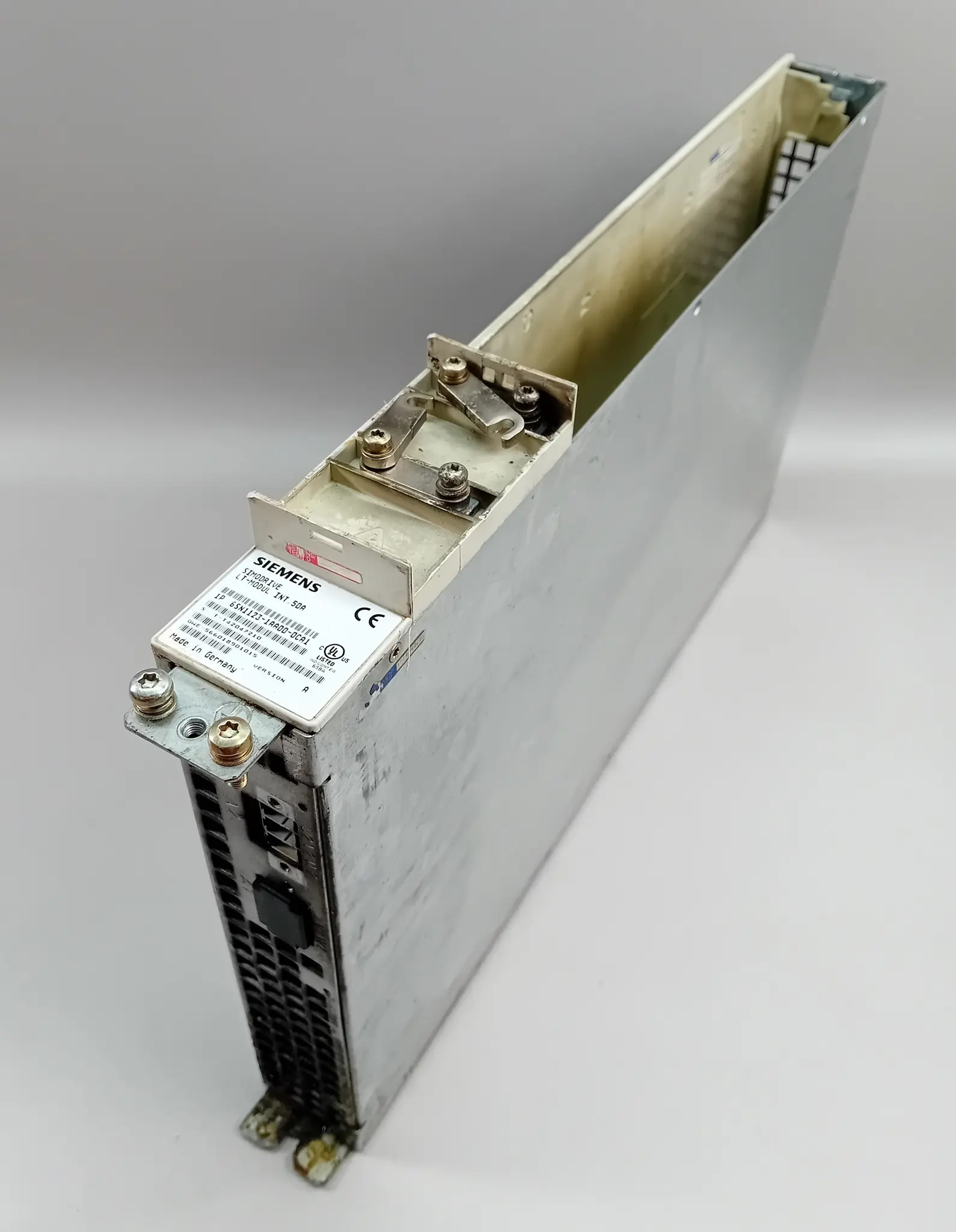 Produktfoto 1 von Siemens 6SN1123-1AA00-0CA1 ohne Abdeckung