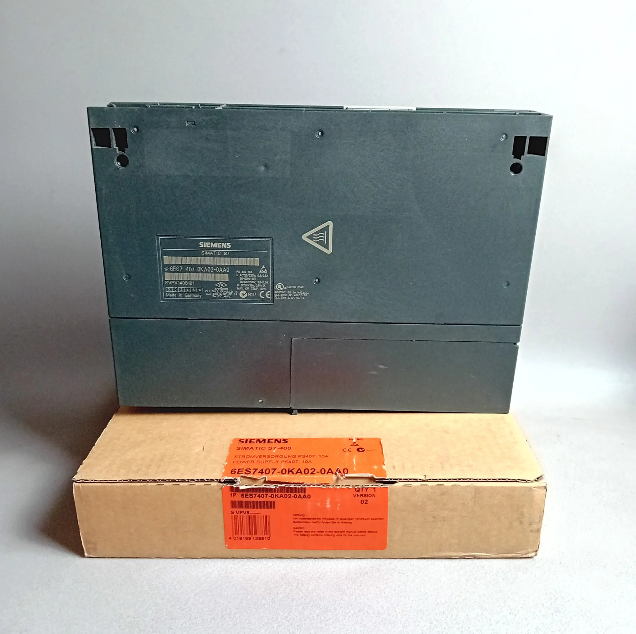 Produktfoto 1 von Siemens 6ES7 407-0KA02-0AA0 Siegel orange