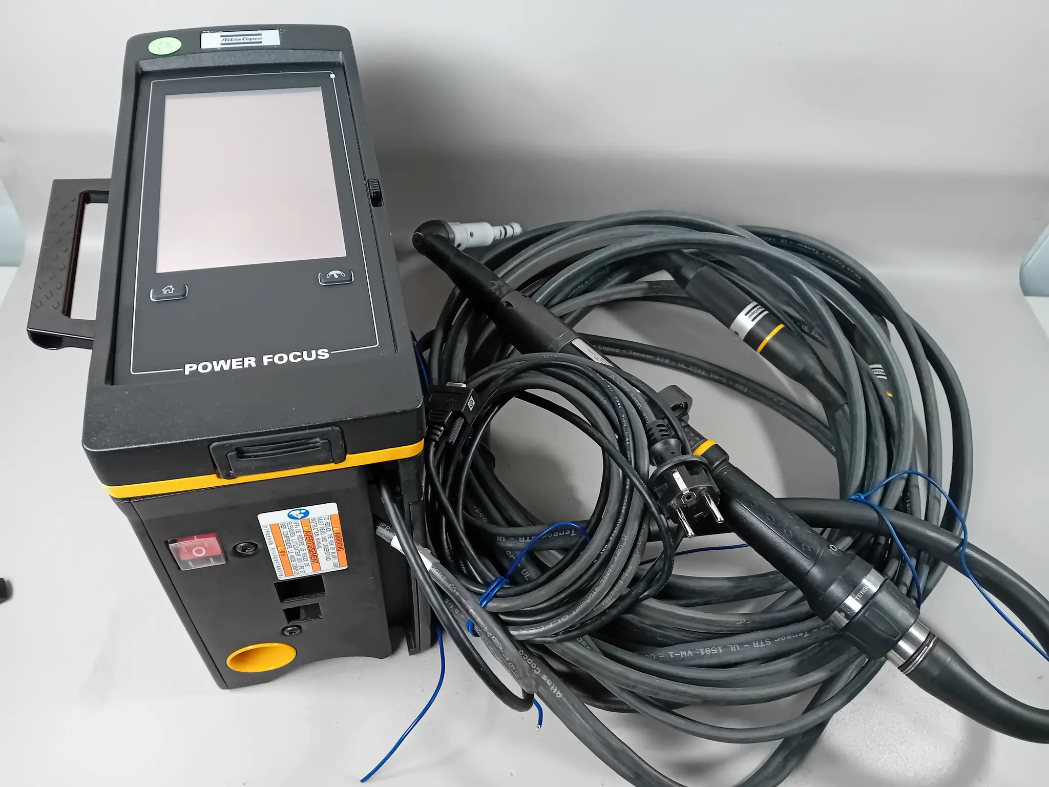 Produktfoto 1 von Atlas Copco PF6000 + SE-10523 Schraubersteuerung komplett BJ2019