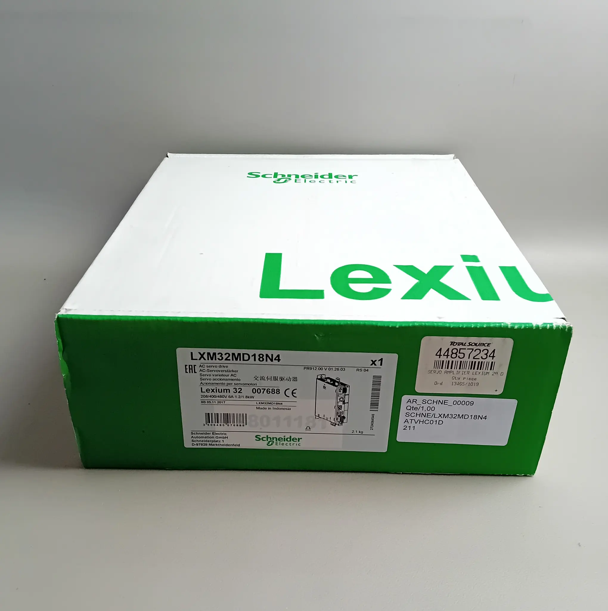 Produktfoto 1 von Schneider LXM32MD18N4 Lexium 32 NEU OVP