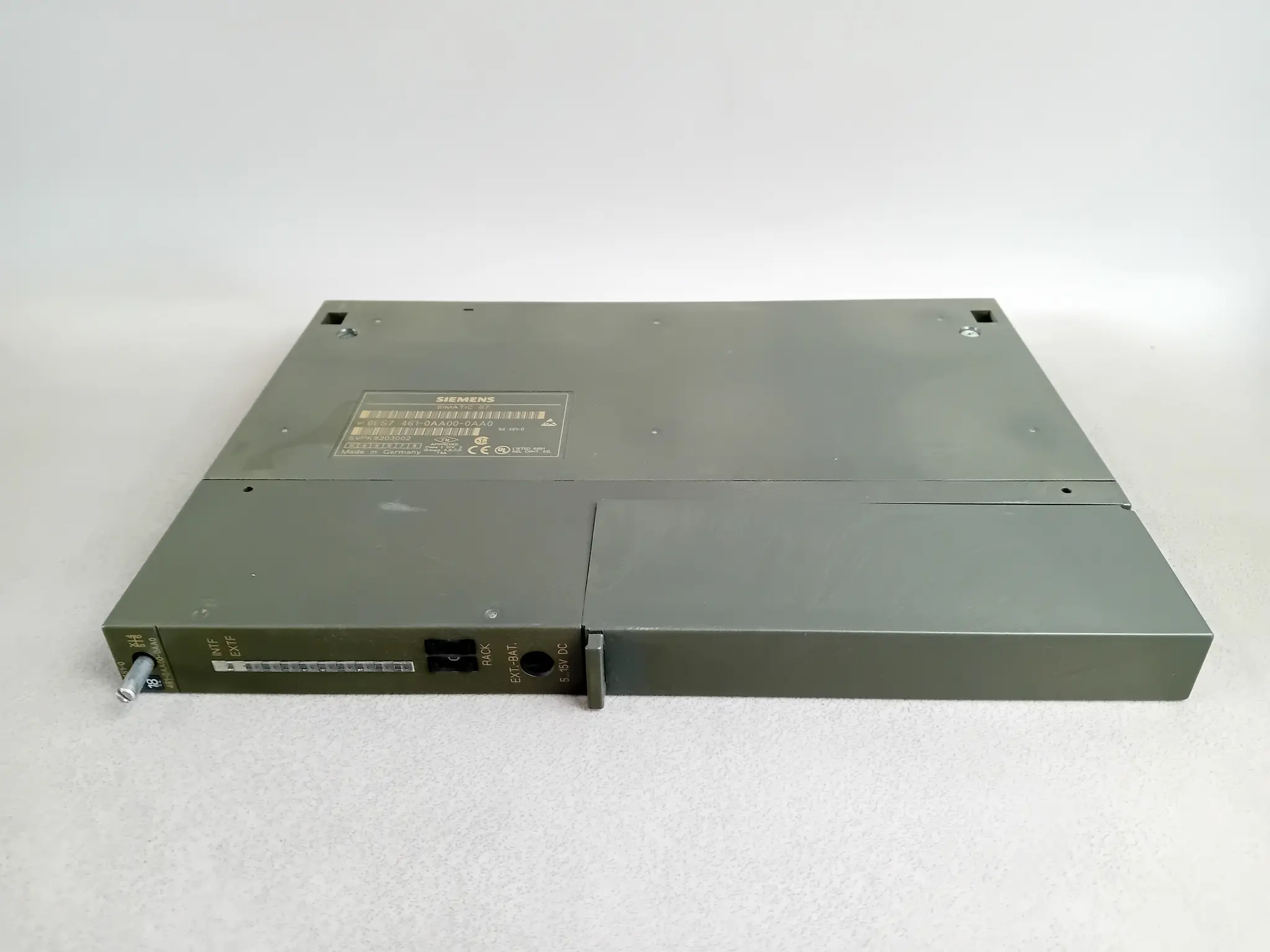 Produktfoto 1 von Siemens 6ES7 461-0AA00-0AA0 mit Klappe
