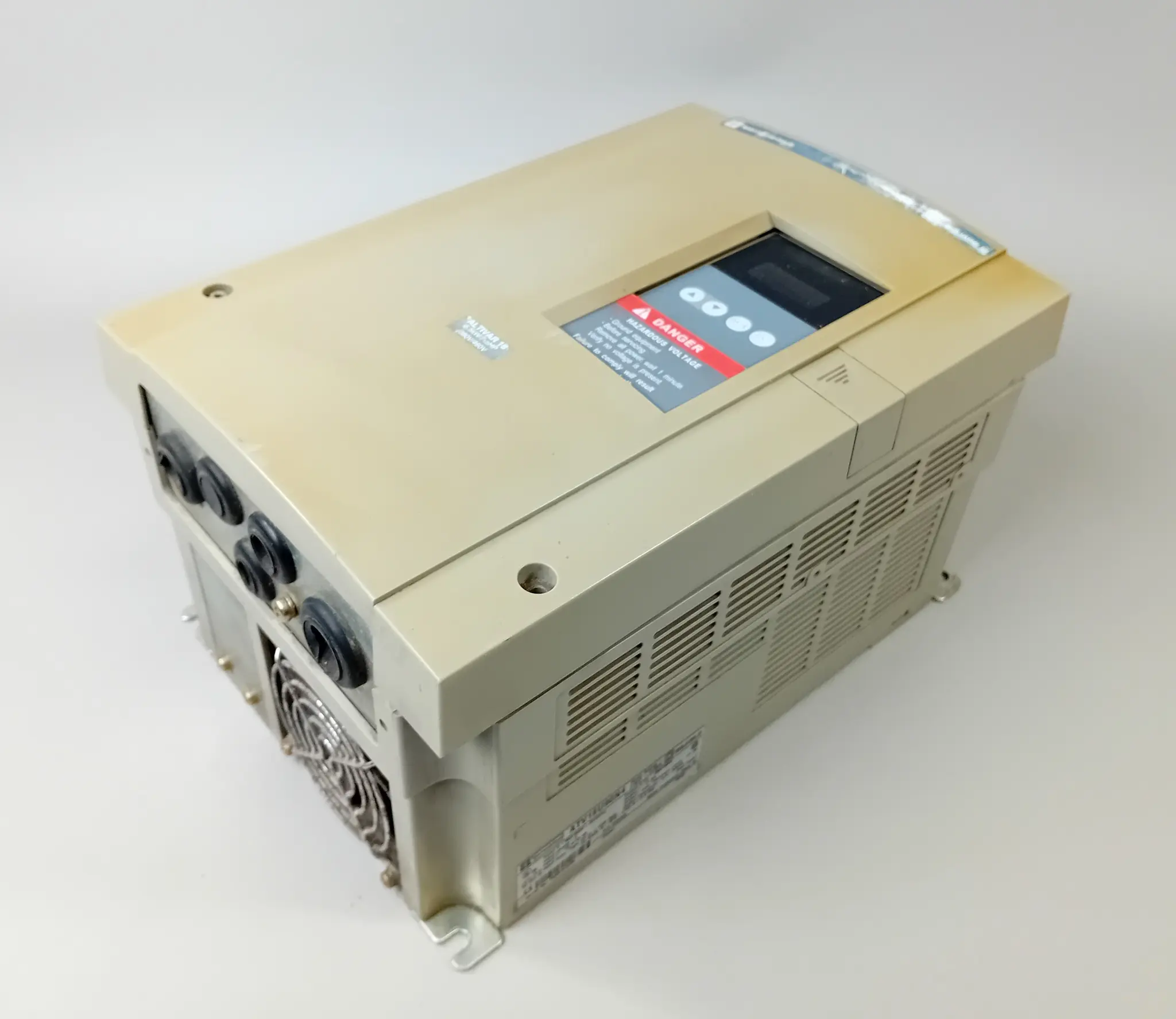 Telemecanique Altivar 18 ATV18U90N4