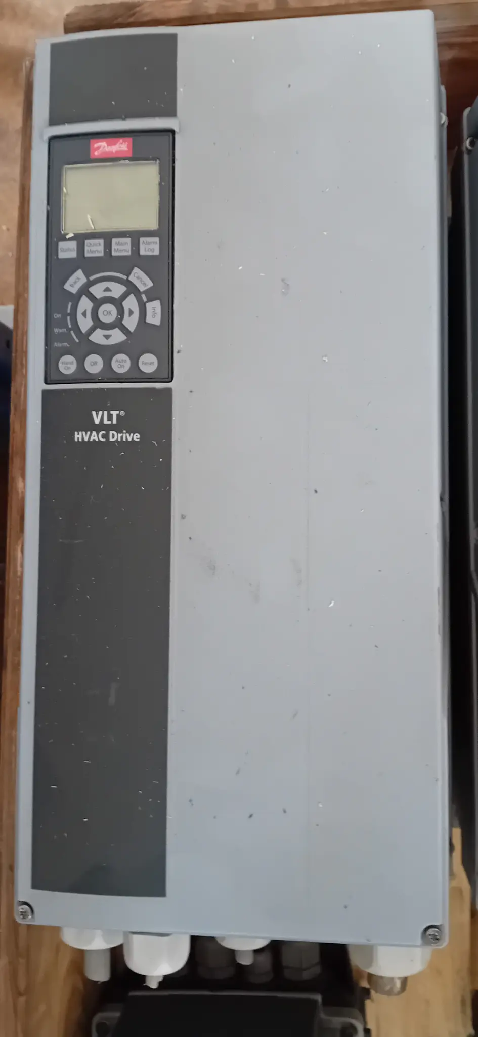 Produktfoto 1 von Danfoss 131B3449 VLT HVAC Drive